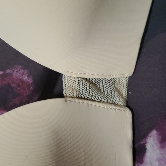 Lively Wireless Bra - Picture 5 of 6